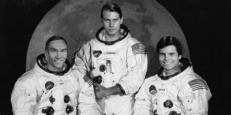 Apollo 18 .